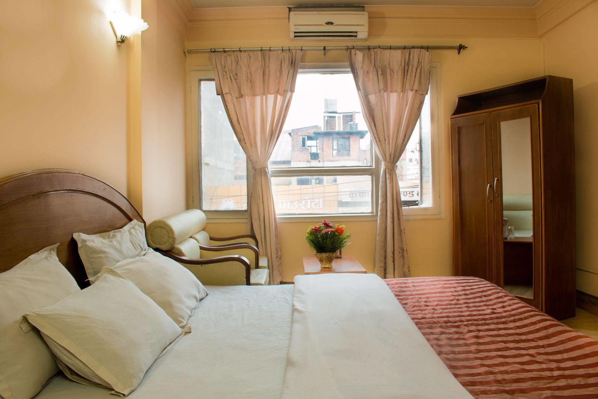קטמנדו Hotel Kamal מראה חיצוני תמונה